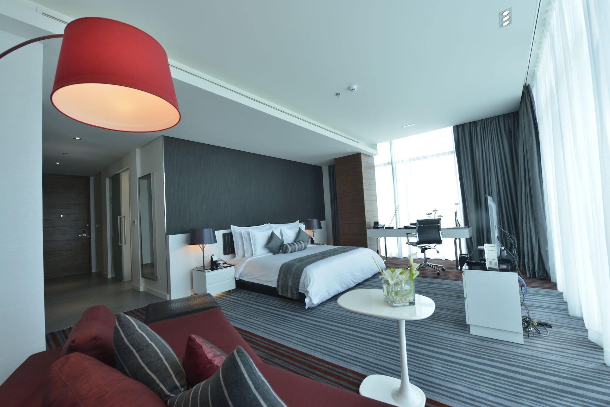 Ramee Grand Hotel And Spa Manamah Buitenkant foto Suite room