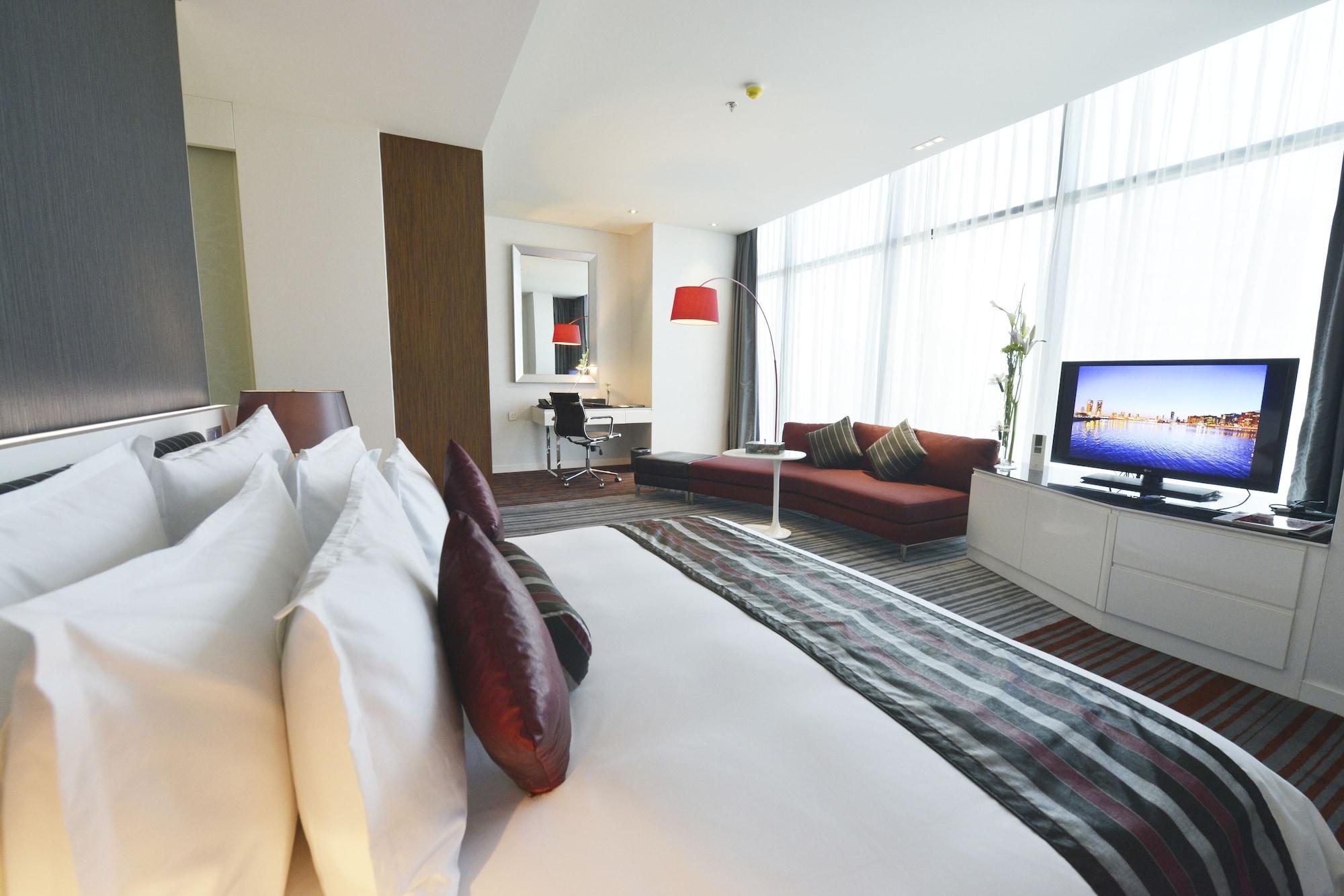 Ramee Grand Hotel And Spa Manamah Buitenkant foto Deluxe Suite