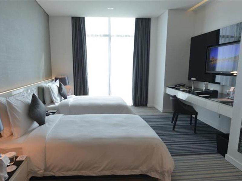 Ramee Grand Hotel And Spa Manamah Buitenkant foto Deluxe room